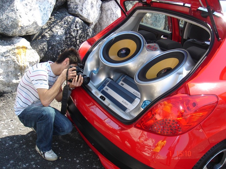 Peugeot 207 Ozen Hifi