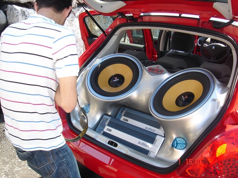 Peugeot 207 Ozen Hifi